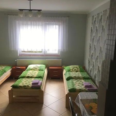 Pod Kasztanem Nocleg ze śniadaniem