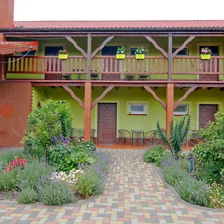 Pod Kasztanem B&B 3*