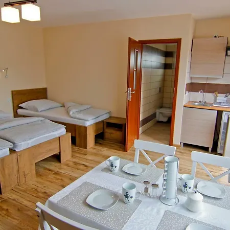 Pod Kasztanem ベッド・アンド・ブレックファスト シフィノウイシチェ