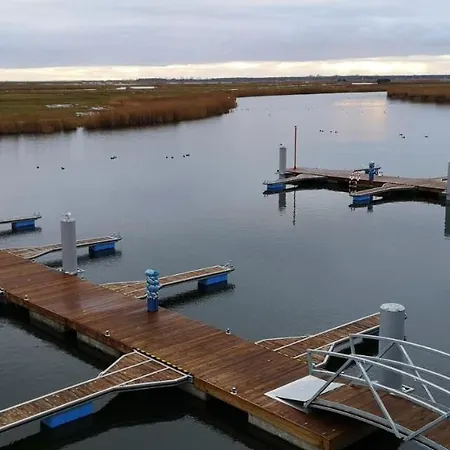 Pod Kasztanem Nocleg ze śniadaniem 3*